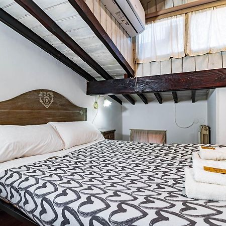 Casa Trasteverina Rzym Zewnętrze zdjęcie