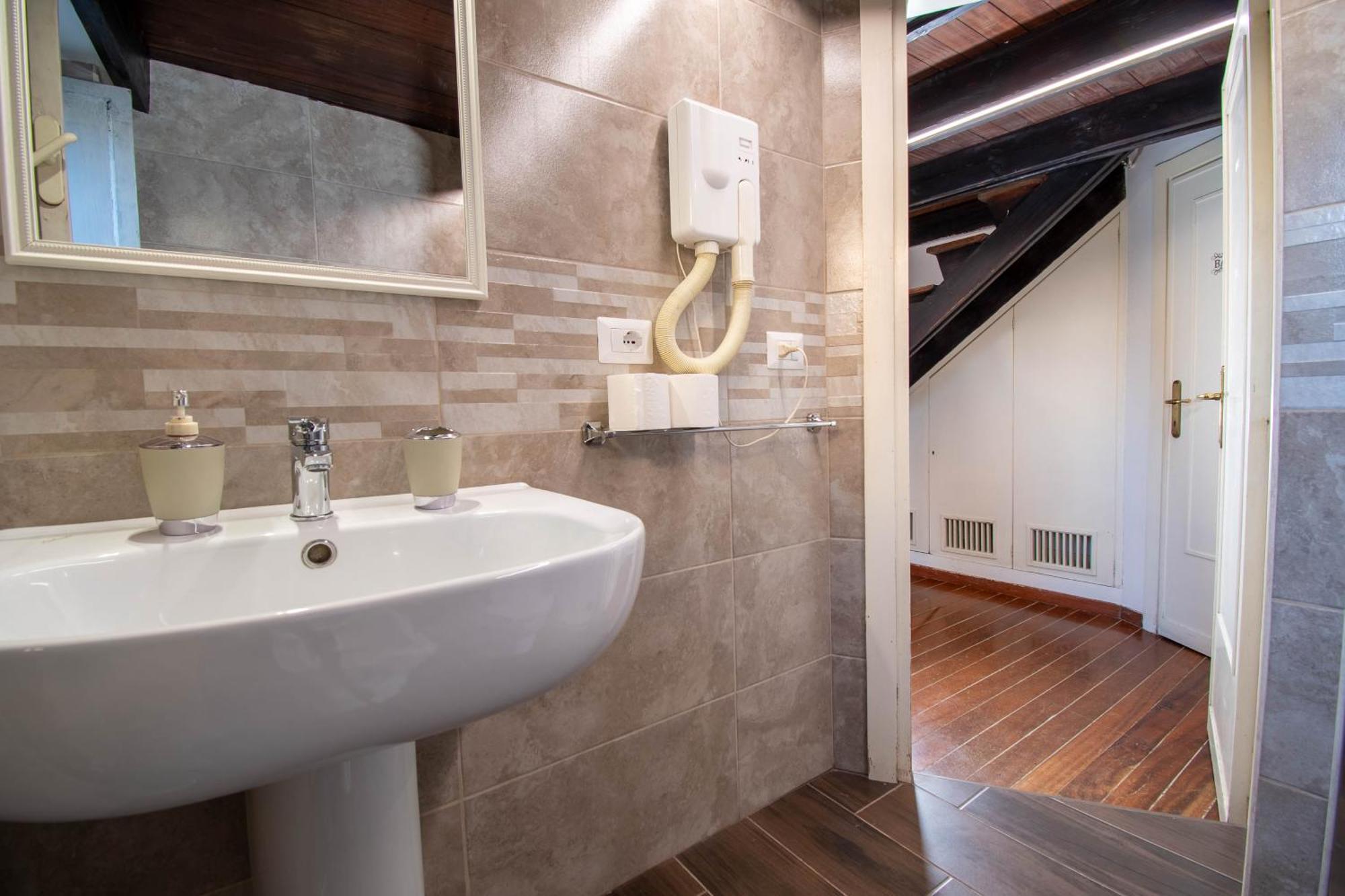 Casa Trasteverina Rzym Zewnętrze zdjęcie